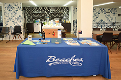 CATALYST TRAVEL WITH SANDALS